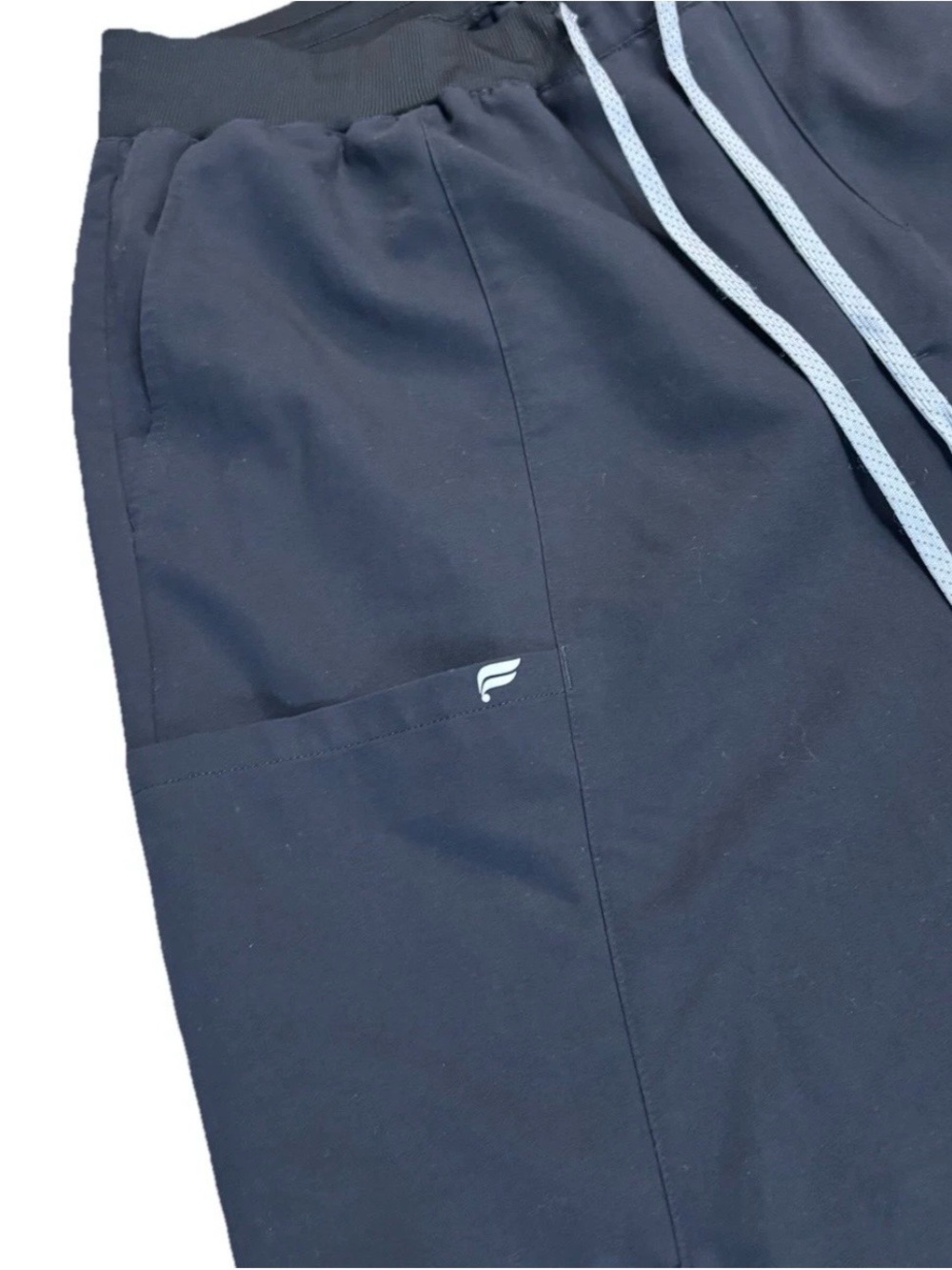 Fabletics Black Solid Scrub Set Women XXL/1X V-Neck Top & Drawstring Pants - Picture 9 of 12